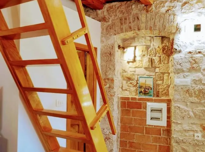 דירה Falcons Nest *