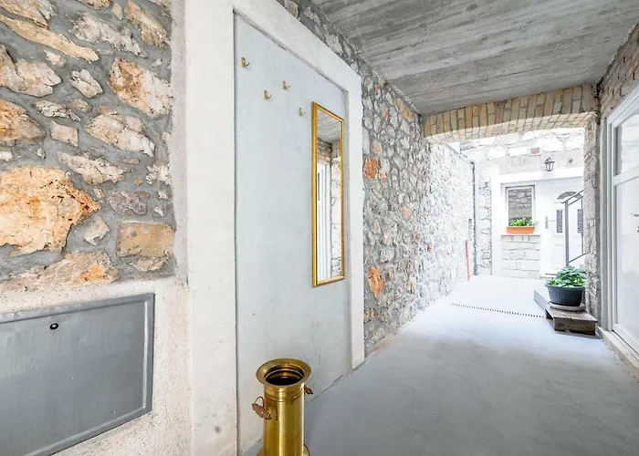 Lejlighed Falcons Nest *